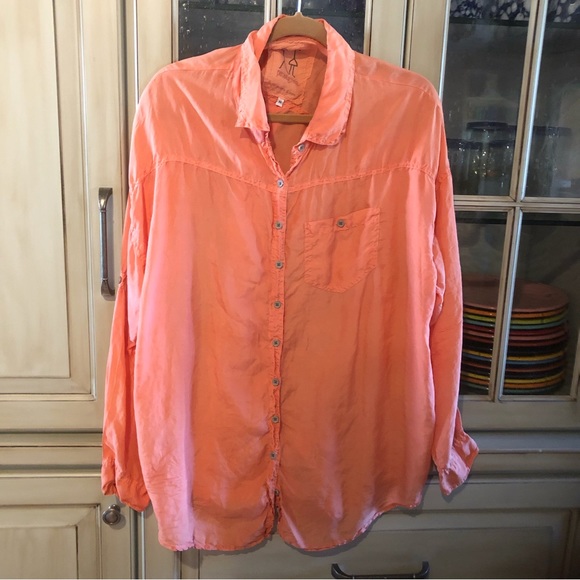 Johnny Was Tops - Johnny Was Blouse Pete & Greta Silk Shirt